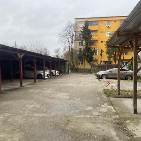 2Br Cosy Apart Satu Mare Ngoại thất bức ảnh