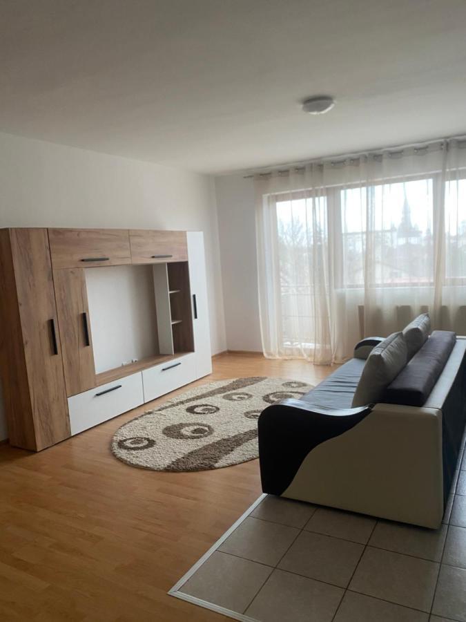 2Br Cosy Apart Satu Mare Ngoại thất bức ảnh
